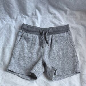 OshKosh B'gosh - LIKE NEW - Grey Shorts with elastic waistband